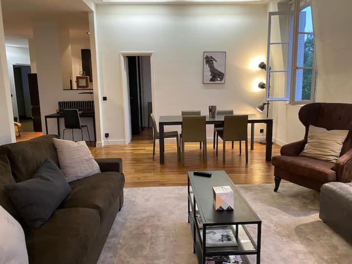 Appartement 3 Chambres Paris 7E Esterno foto